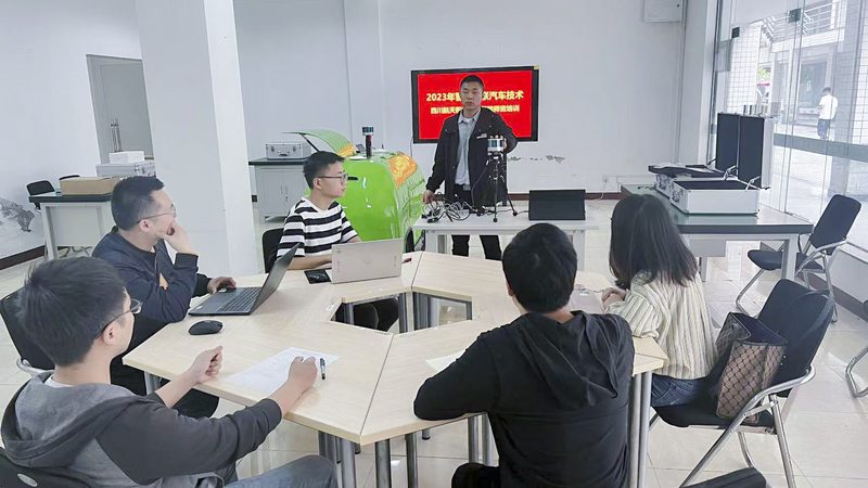 心理咨询师教材内容大纲：揭秘心理咨询服务领域的基石**